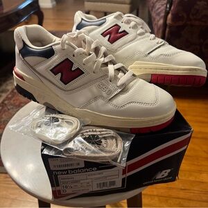New Balance 550 Red Navy with extra laces